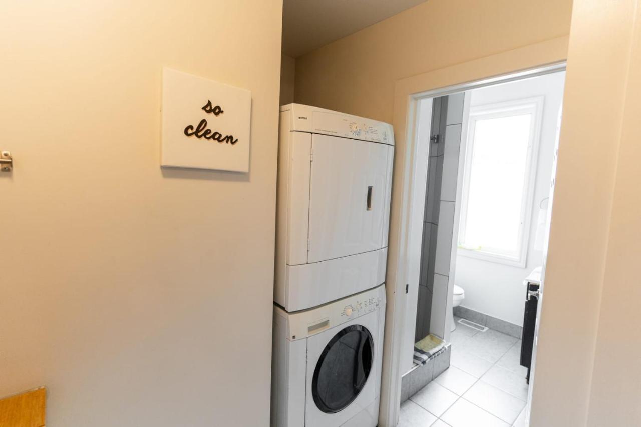 Modern 1 Bedroom Apartment With In-Suite Laundry Hamilton Dış mekan fotoğraf